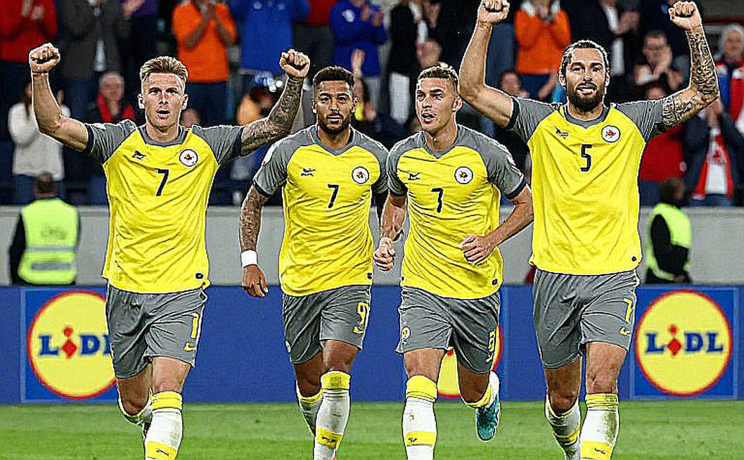 When Analysis Returns Nine Pages of N/A: A Lesson for Vietnamese Football Writing When Analysis Returns Nine Pages of N/A: A Lesson for Vietnamese Football Writing